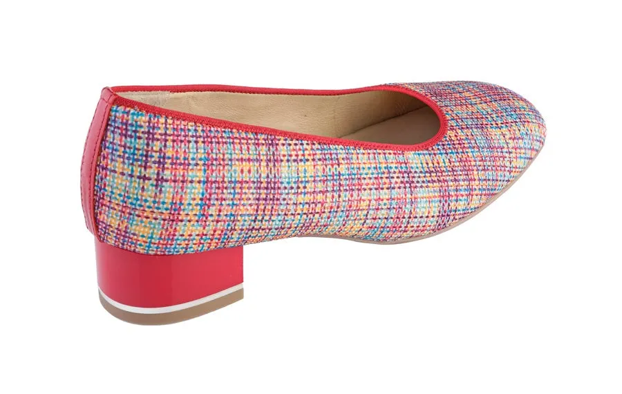 Ara Tweed