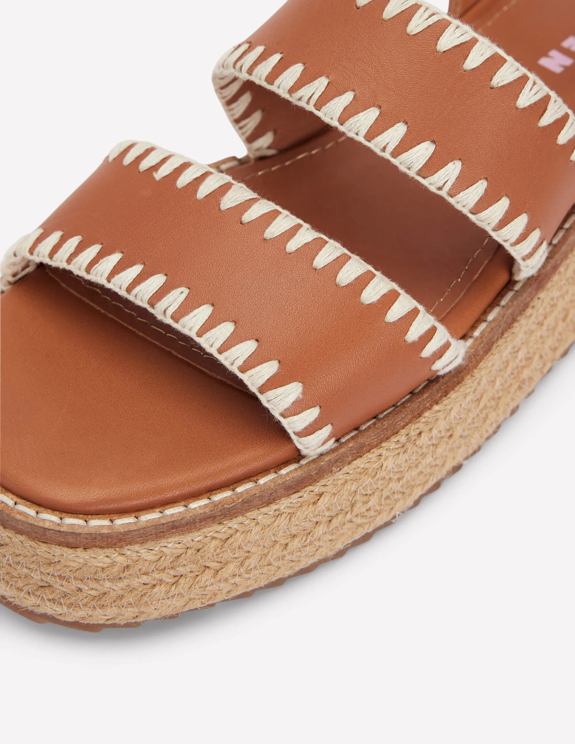 Chunky Flatform Sandals-Tan