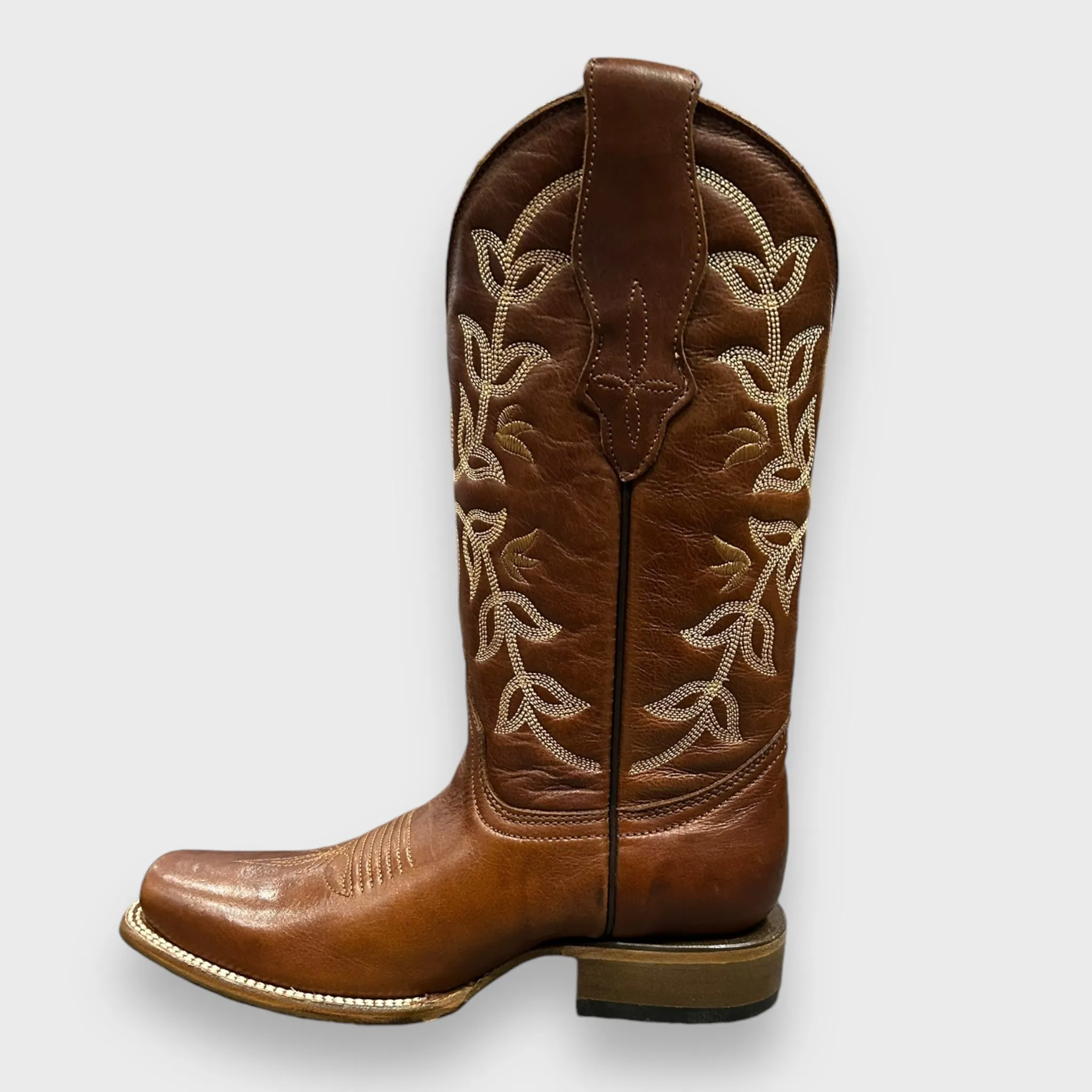 Circle G by Corral L2000 Ladies Cognac in Flora Design