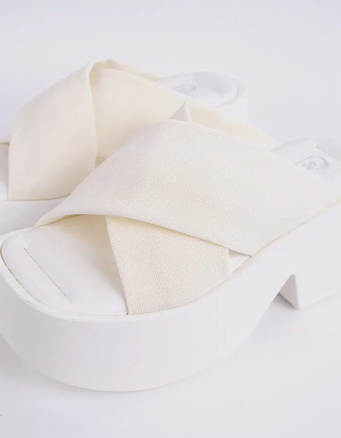 Colibri White Lycra