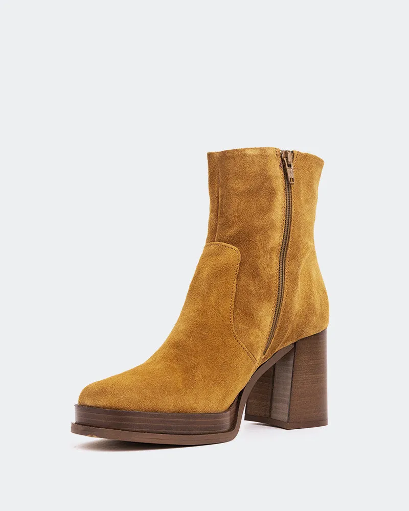 Condotti Cognac Suede