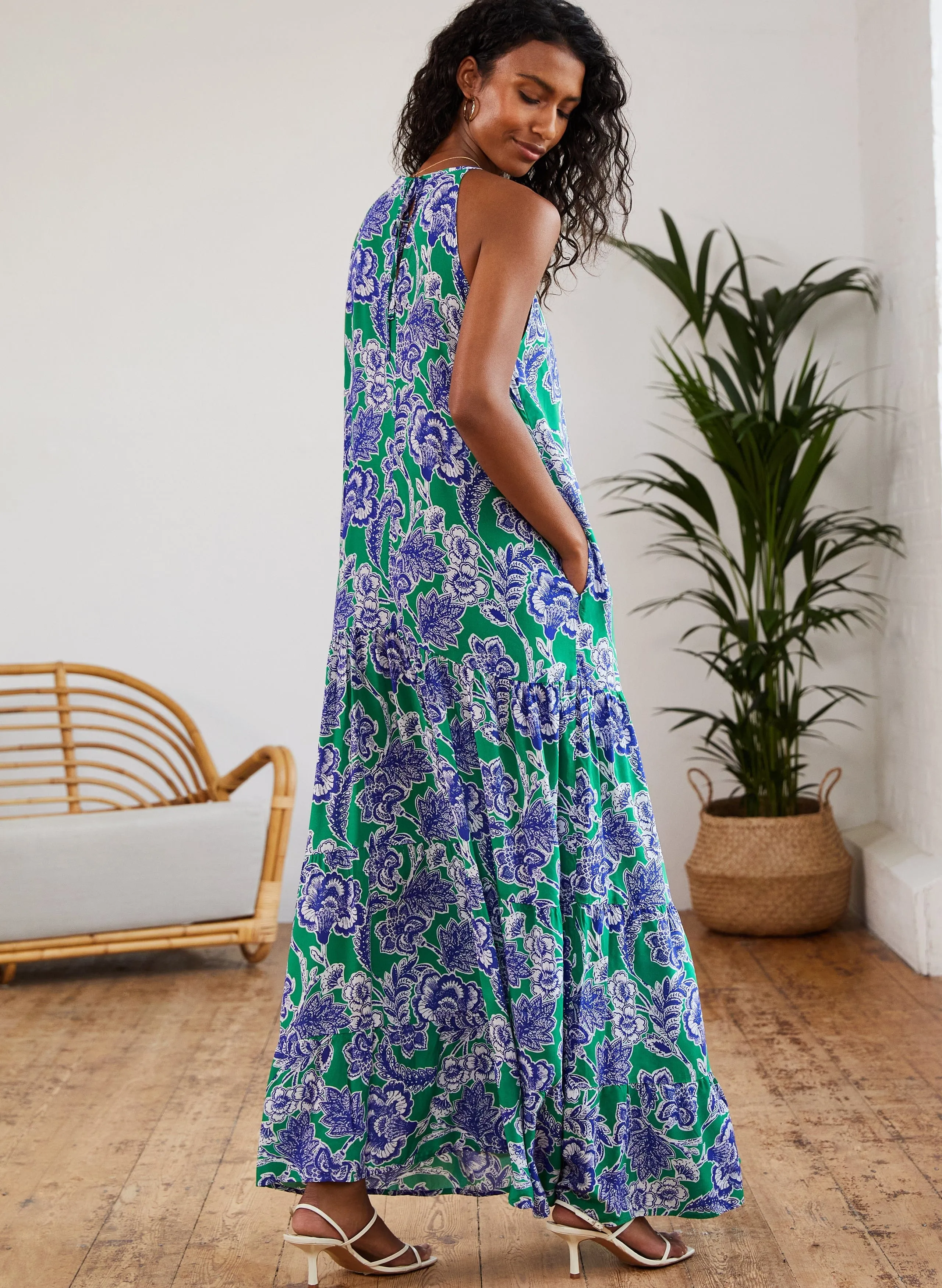 Everly Positano Print LENZING™ ECOVERO™ Halterneck Maxi Dress | Green & Blue