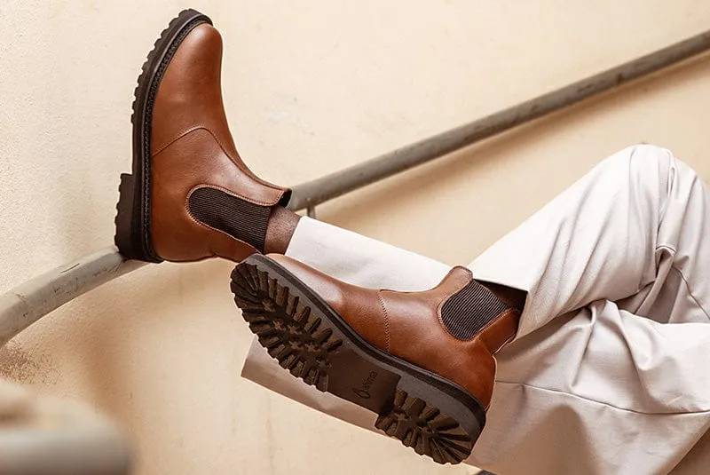 Everyday Unisex Vegan Leather Chelsea Boots | Brown