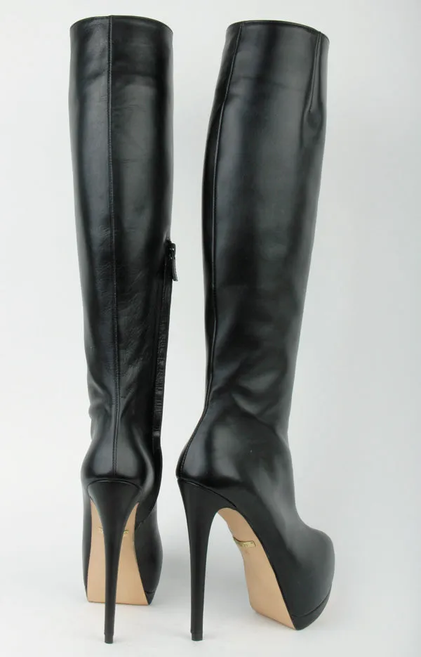 Pasha Knee super high