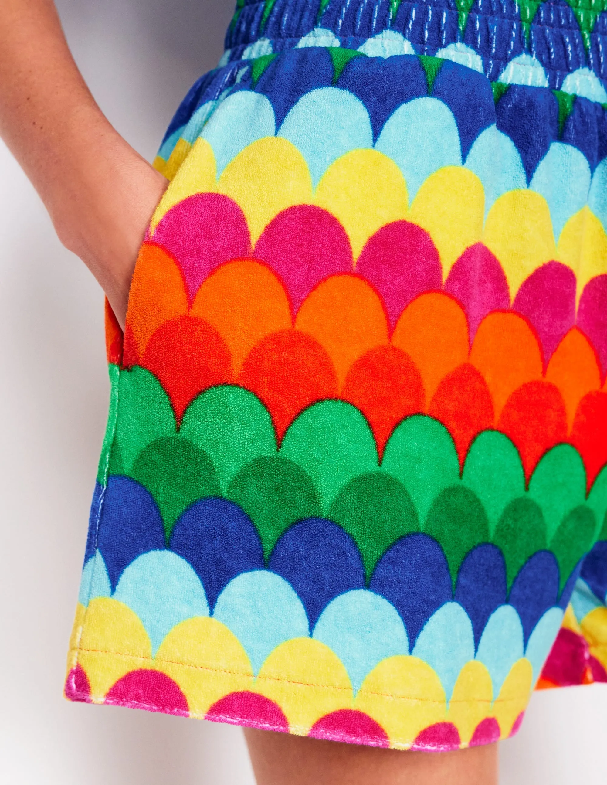 Smocked Towelling Short-Multi. Scallop Stripe